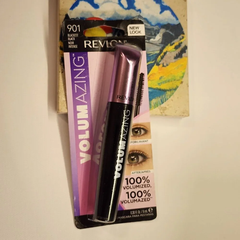 SEALED Revlon Volumizing Mascara - #951 Blackest Black